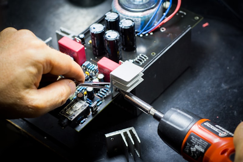 Embedded Component PCB Technology: Burying Passives and Actives Inside Substrates