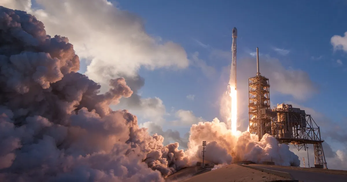 LEO Satellite Boom Reshapes Global PCB Supply Chains as Starlink Fleet Exceeds 7,000