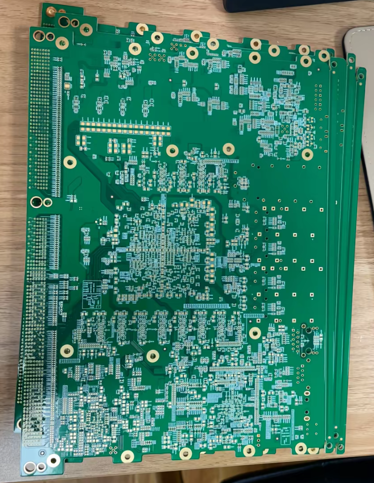 Board from Michael R.'s order, 20L · FR-4 TG170 · ENEPIG · via-in-pad